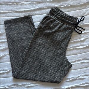 a new day Women’s Black Plaid Joggers